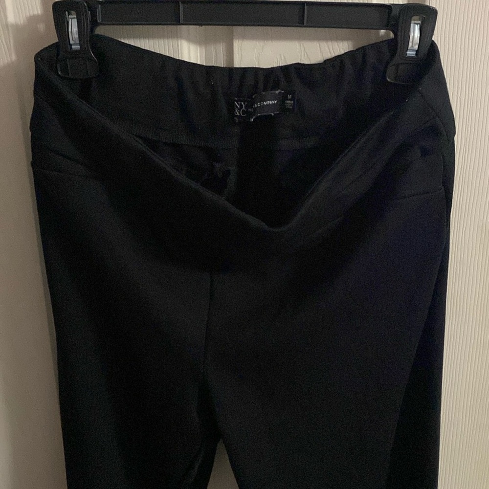 New York & Coz M Solid Black Straight dress pants.